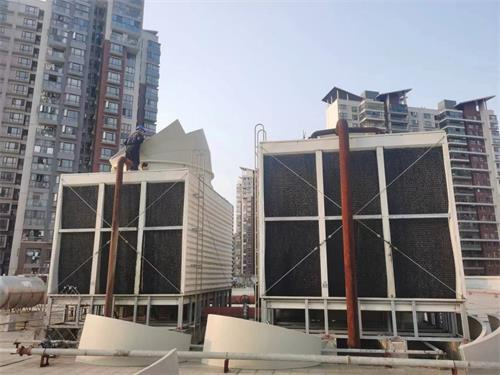 閉式冷卻塔的設(shè)計(jì)要達(dá)到什么要求(閉式冷卻塔分類)
