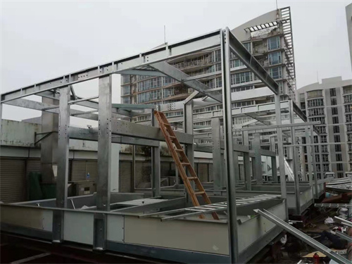 閉式冷卻塔填料拆換留意什么(山東密閉式冷卻塔更換