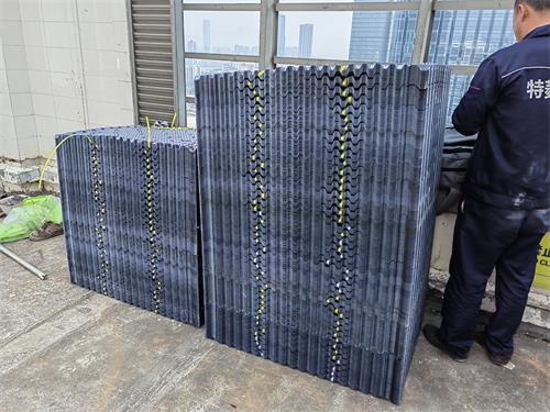 深圳冷卻塔廠家淺析冷卻塔水溫越來越高的問題(常見冷卻塔設(shè)備)